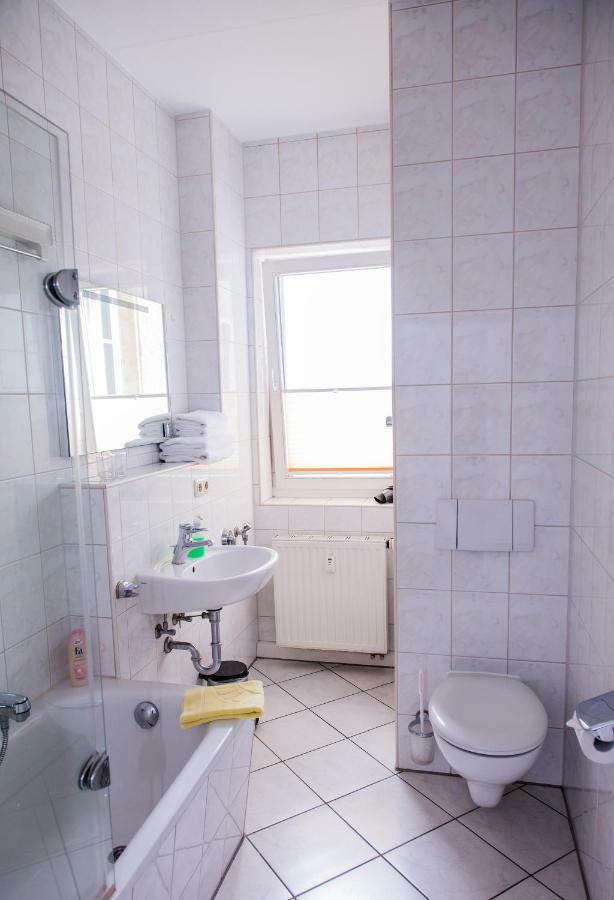 Apartmenthaus Stadt Metz Dresda Exterior foto